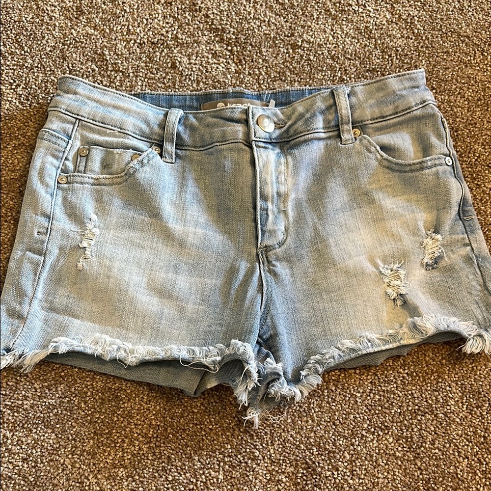 Size 16 GIRLS tractr denim shorts